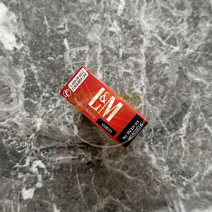L&M Red Switch